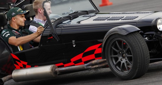 Akademia kręcenia bączków Caterhama