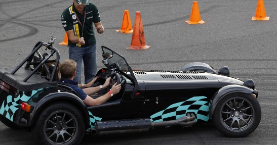 Akademia kręcenia bączków Caterhama