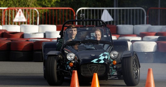 Akademia kręcenia bączków Caterhama