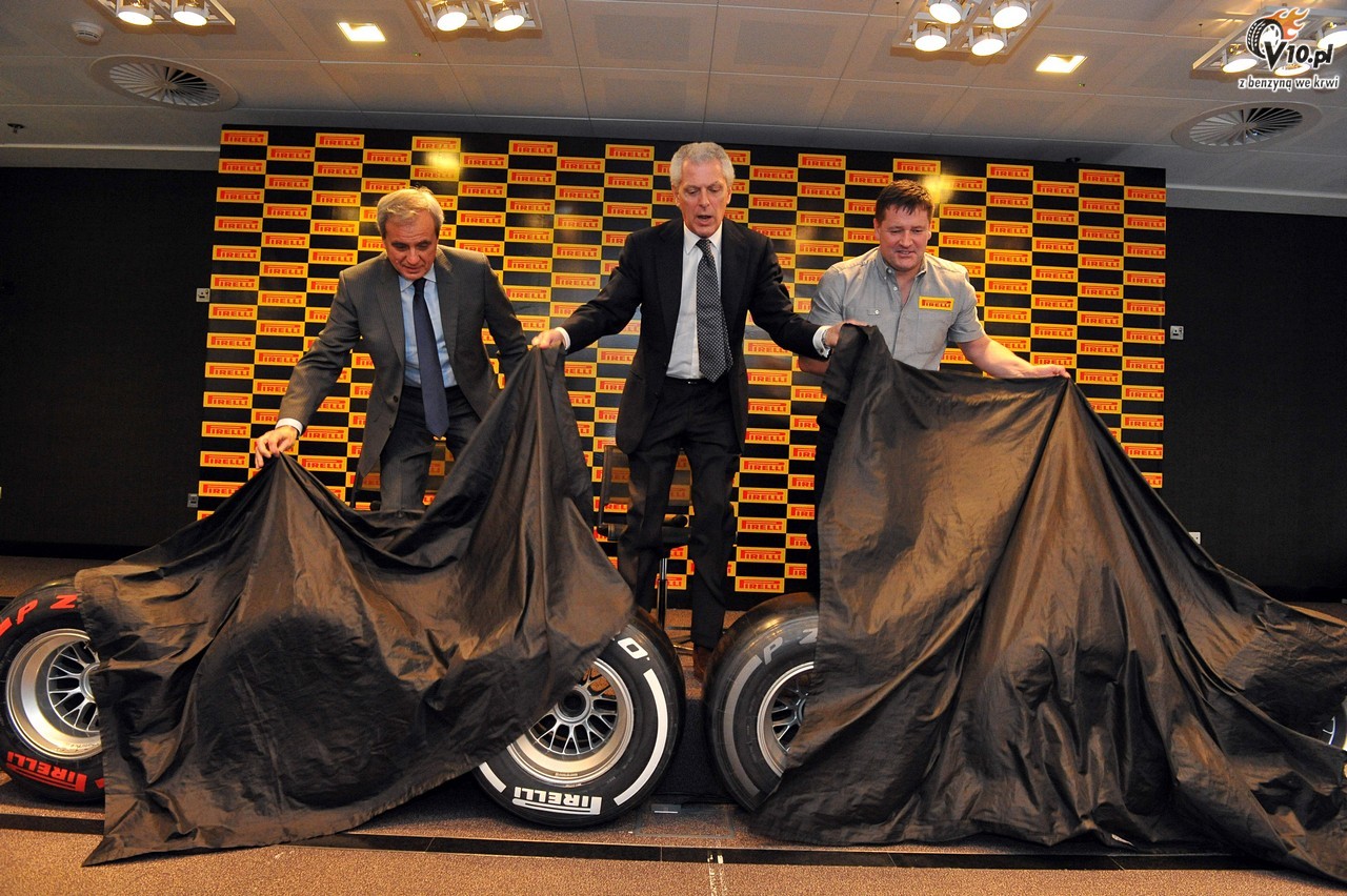 Pirelli rozpoczyna sezon 2012