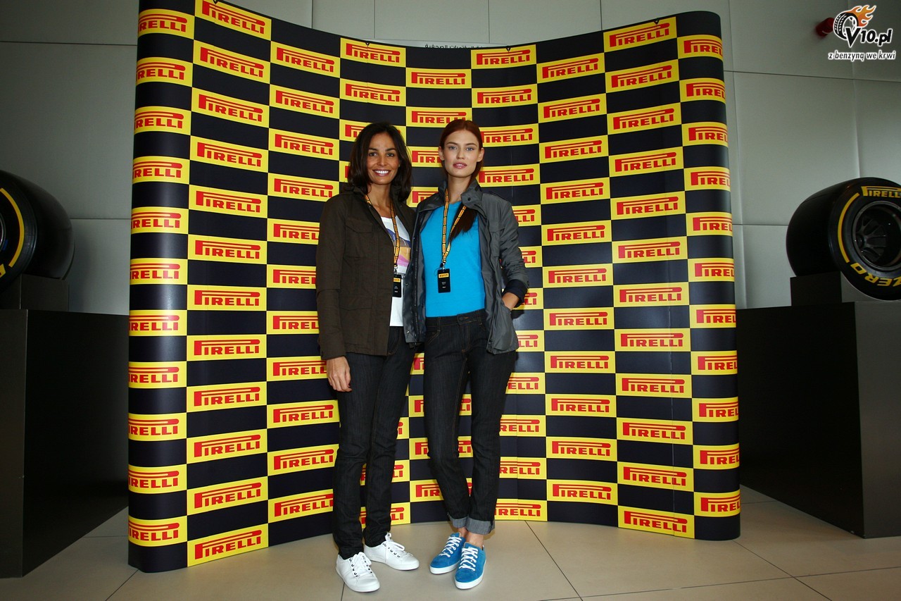 Pirelli rozpoczyna sezon 2012
