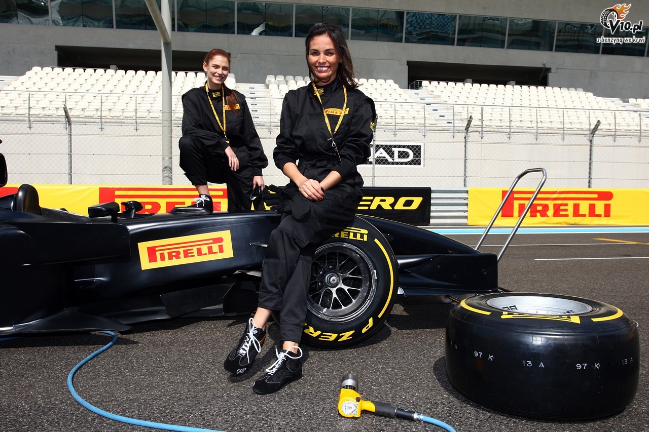 Pirelli rozpoczyna sezon 2012