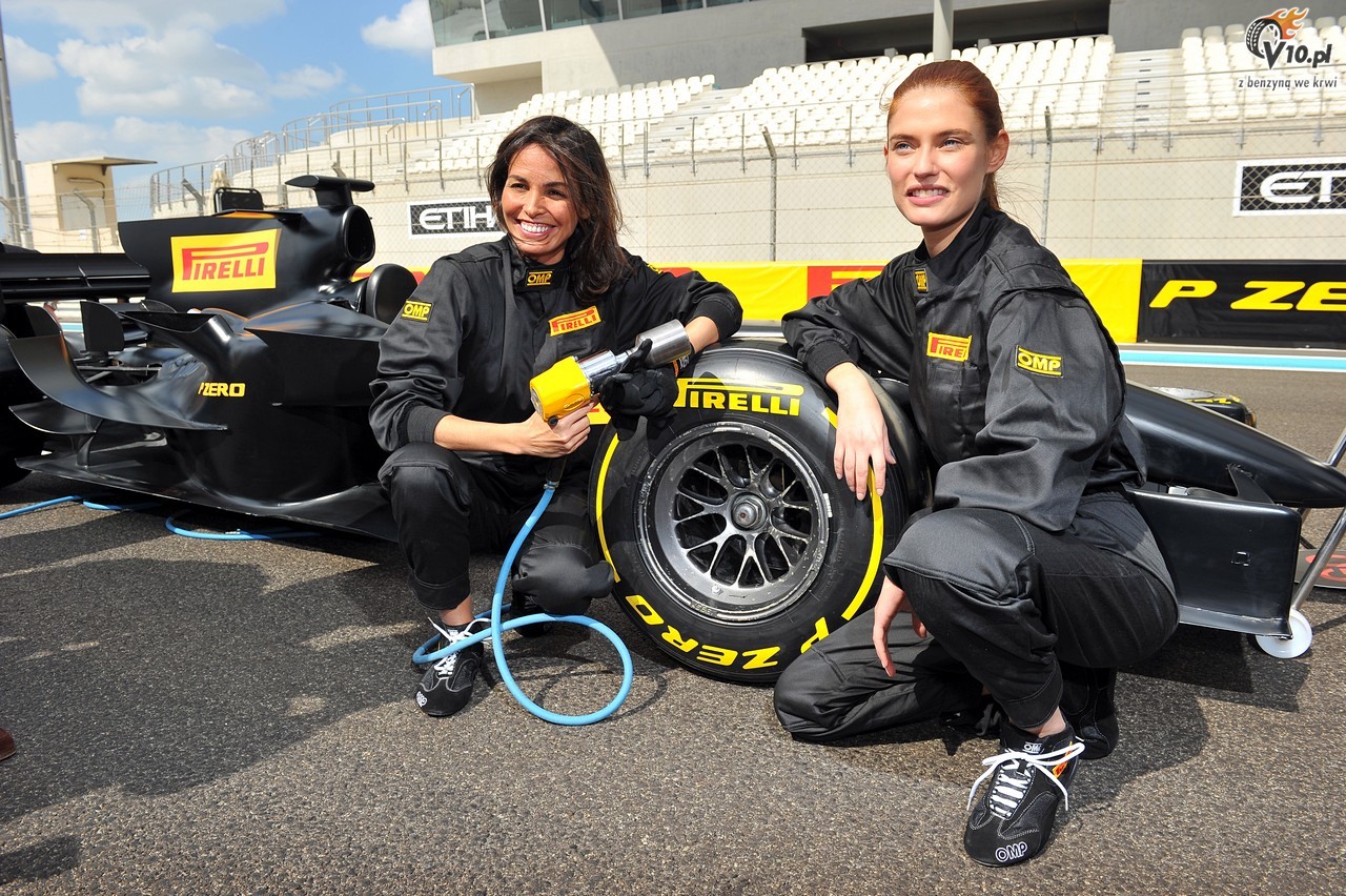 Pirelli rozpoczyna sezon 2012