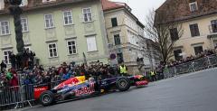 Vettel witowa trzecie mistrzostwo w Austrii. Zobacz foto i wideo z imprezy na ulicach Grazu