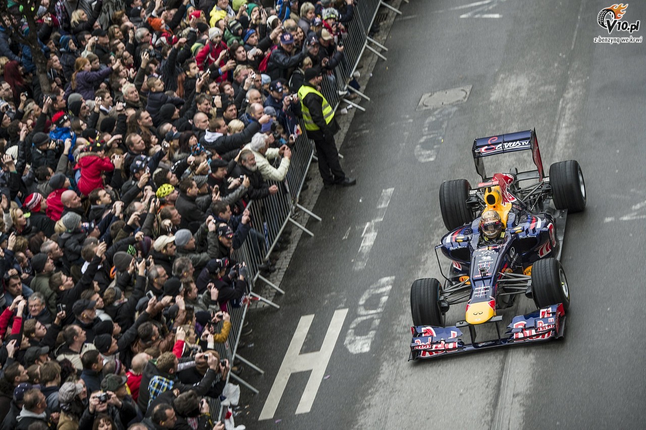Red Bull wituje podwjne mistrzostwo sezonu 2012 w Grazu