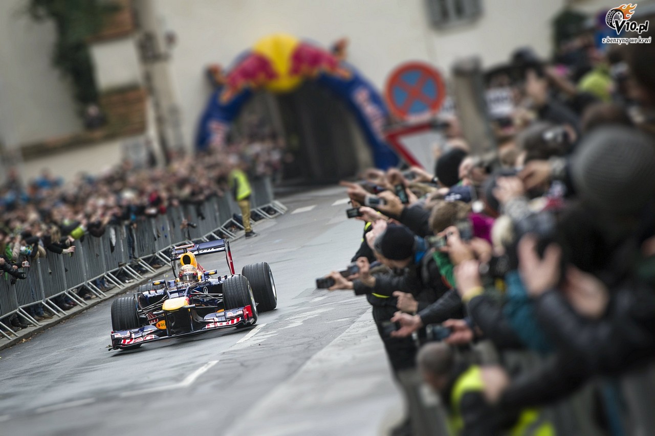 Red Bull wituje podwjne mistrzostwo sezonu 2012 w Grazu