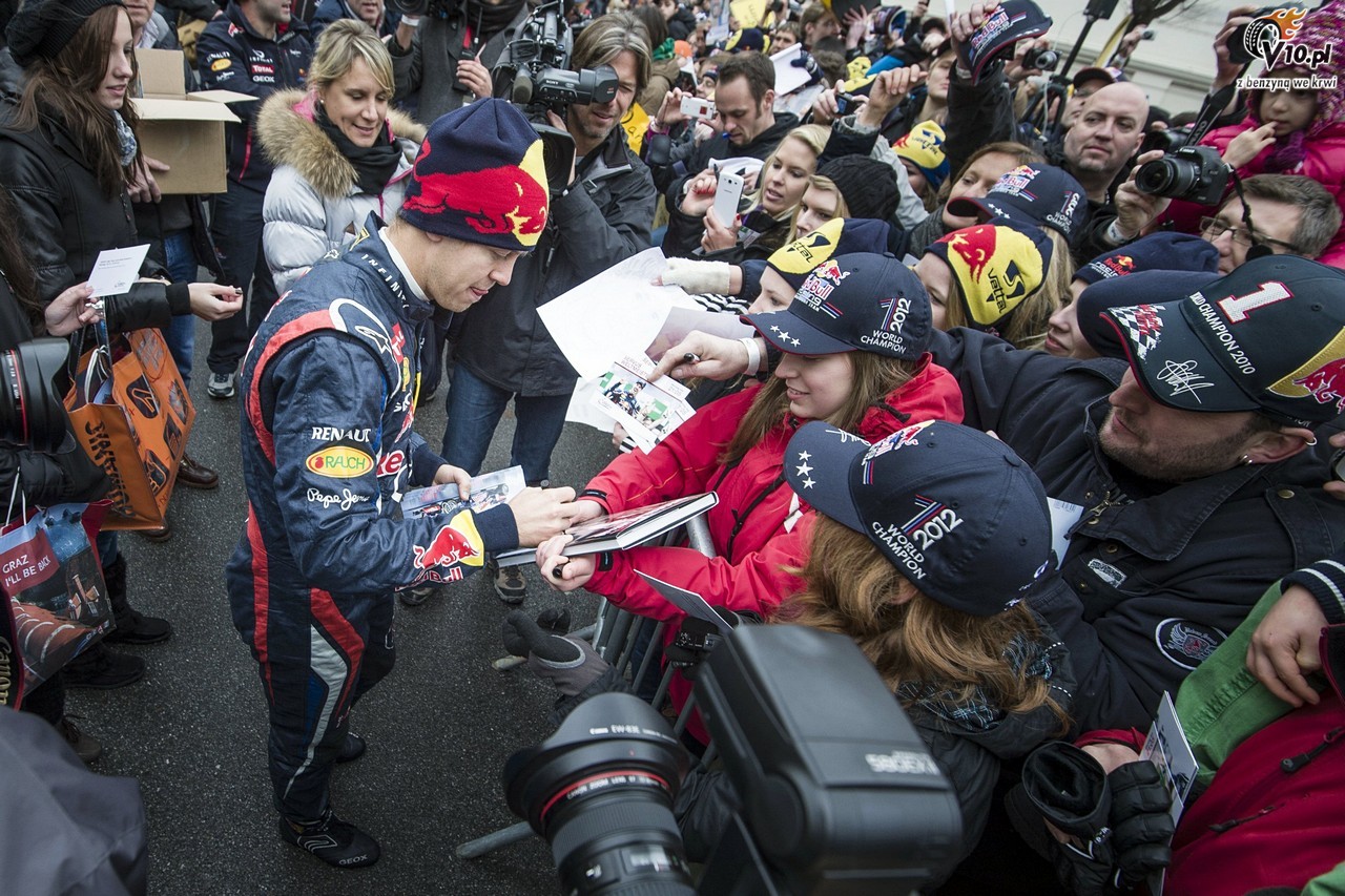 Red Bull wituje podwjne mistrzostwo sezonu 2012 w Grazu