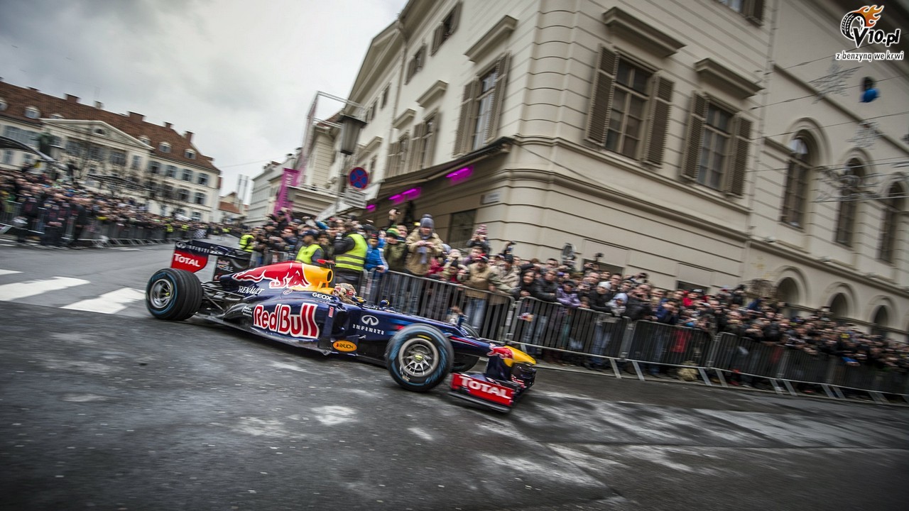 Red Bull wituje podwjne mistrzostwo sezonu 2012 w Grazu