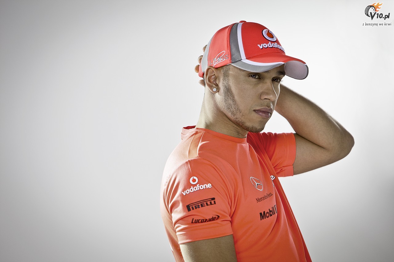 Button i Hamilton w sesji zdjciowej McLarena