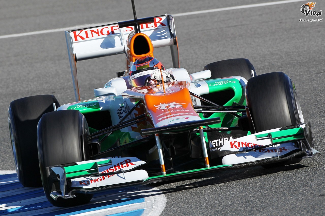 Jerez, dzie 3: Przedpoudniowa sesja dla Mercedesa, szybki Grosjean, wypadek Bianchiego