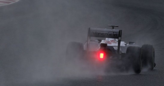 II testy F1 w Barcelonie 2013 - dzień pierwszy