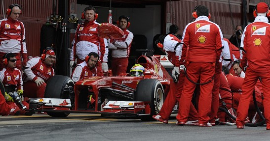 II testy F1 w Barcelonie 2013 - dzień pierwszy