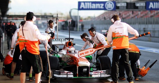 II testy F1 w Barcelonie 2013 - dzień pierwszy