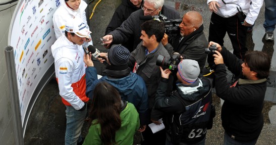 II testy F1 w Barcelonie 2013 - dzień pierwszy