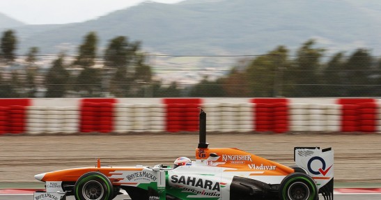 II testy F1 w Barcelonie 2013 - dzień pierwszy