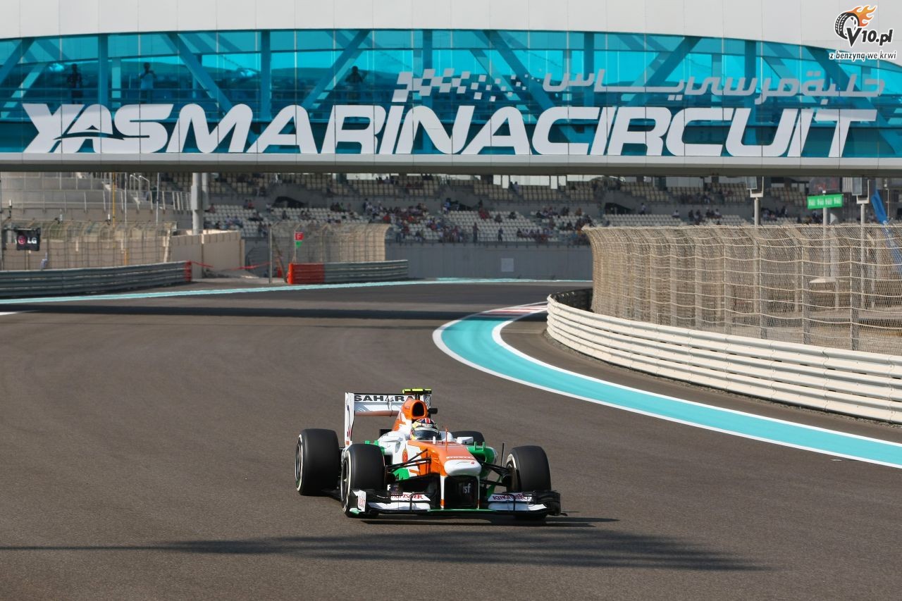 GP Abu Zabi 2013 - pitkowe treningi