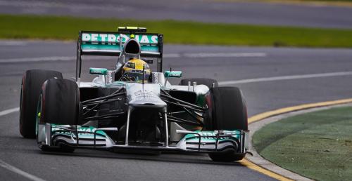 Mercedes poprawi w Malezji tempo wycigowe, zwolni na pojedynczym okreniu