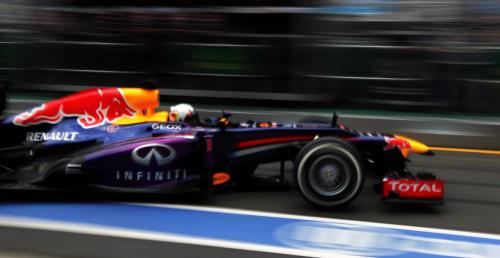 GP Australii - kwalifikacje: Red Bull zgarnął pierwszy rząd. Pole position dla Vettela