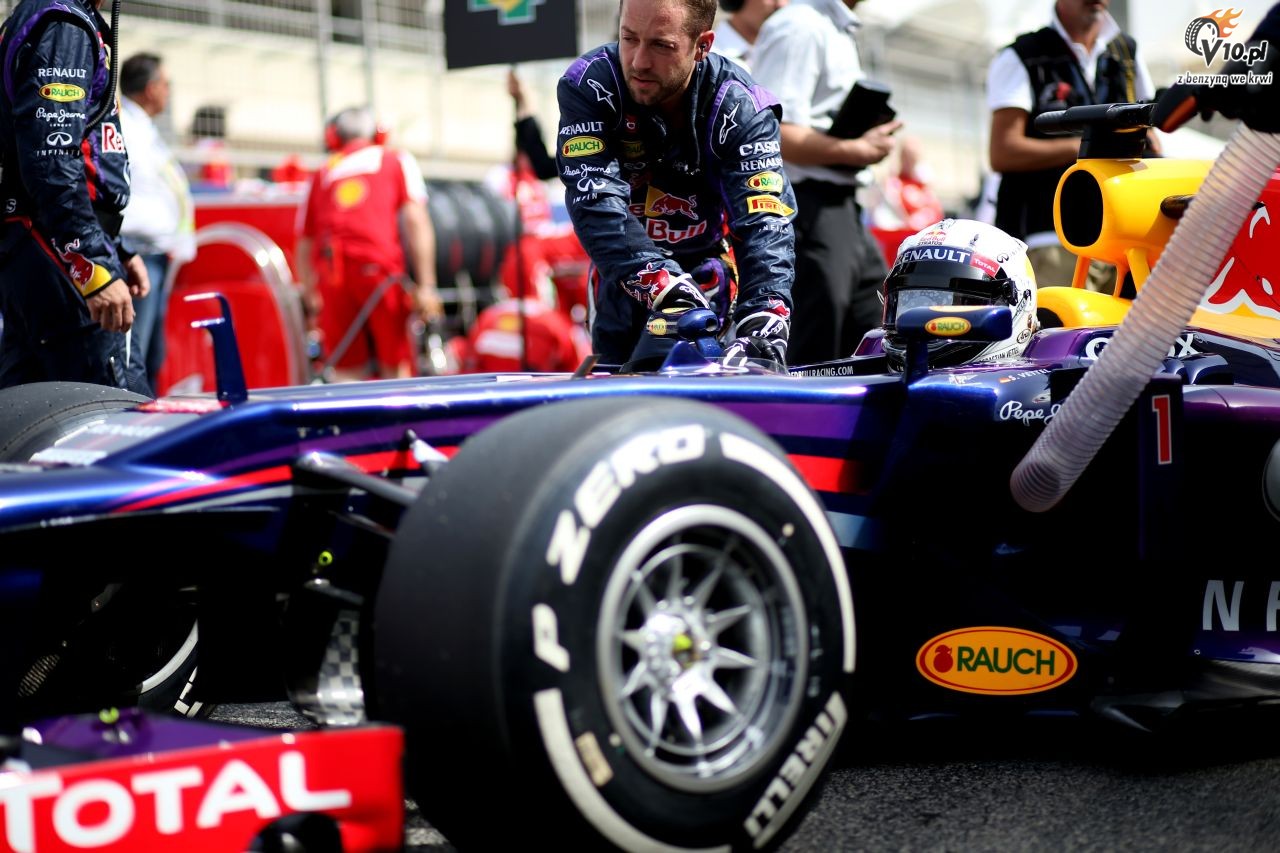 Red Bull wymaga od Pirelli przygotowania normalnych opon