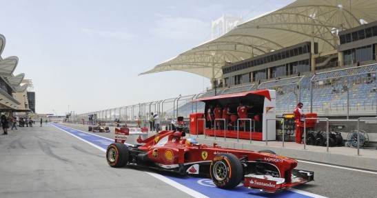 GP Bahrajnu 2013 - piątkowe treningi