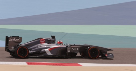 GP Bahrajnu 2013 - piątkowe treningi