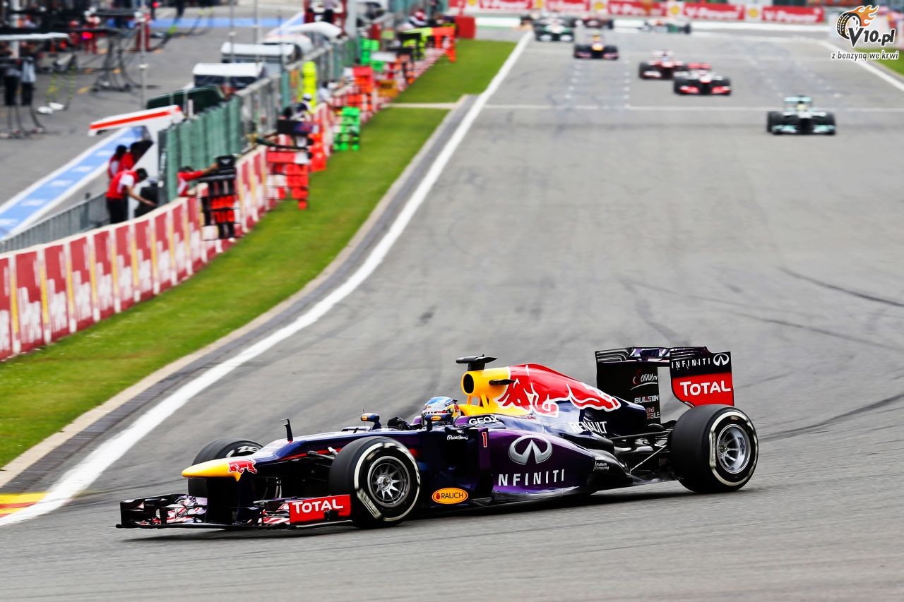 Zaprojektuj kask Vettela na GP USA