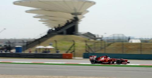 GP Chin - 3. trening: Ferrari najszybsze przed kwalifikacjami. Alonso odskoczy stawce