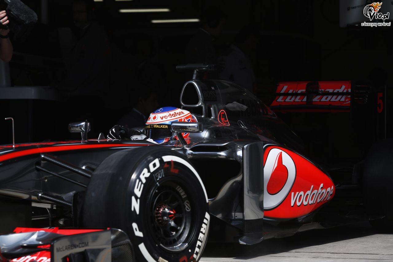 Formua 1 jak wrestling? Opony robi coraz wiksze zamieszanie