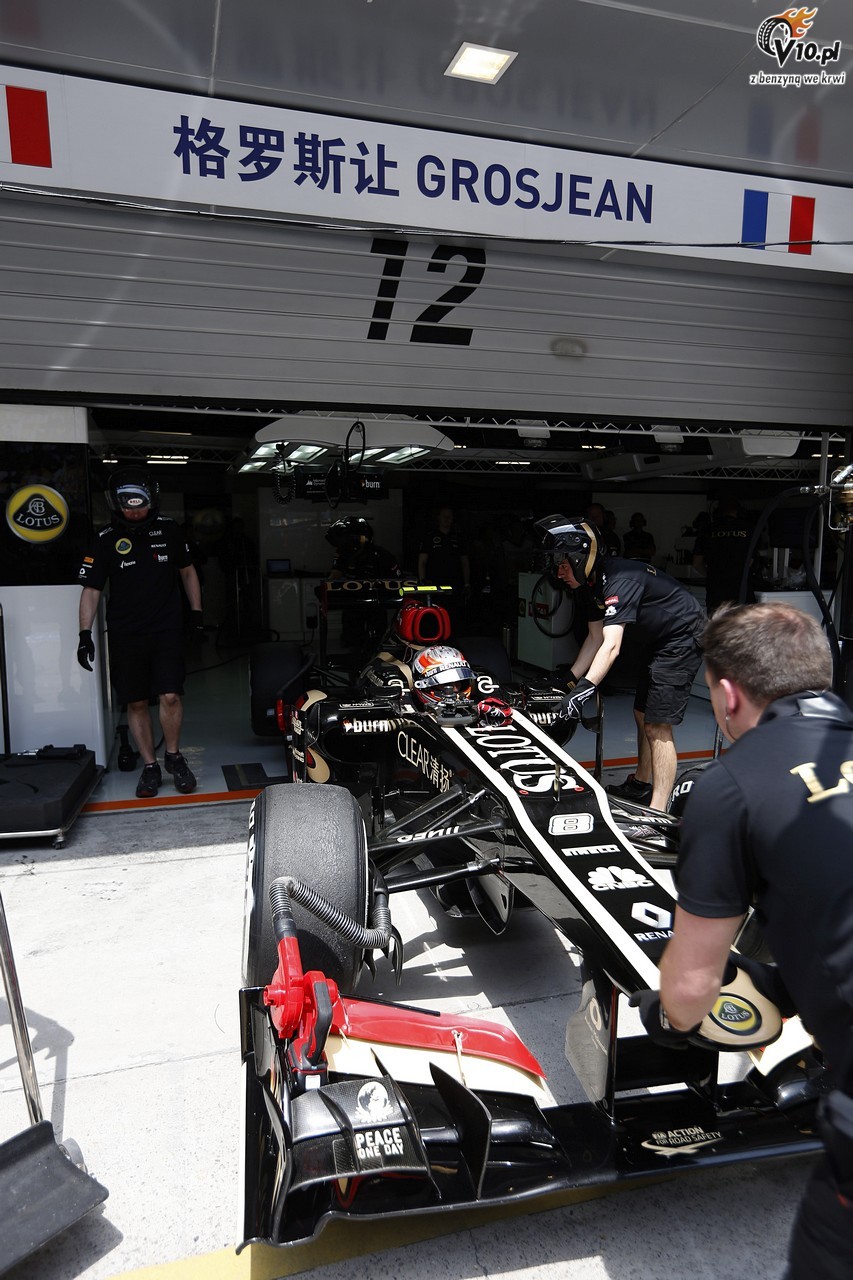 Grosjean dosta nowy egzemplarz bolidu