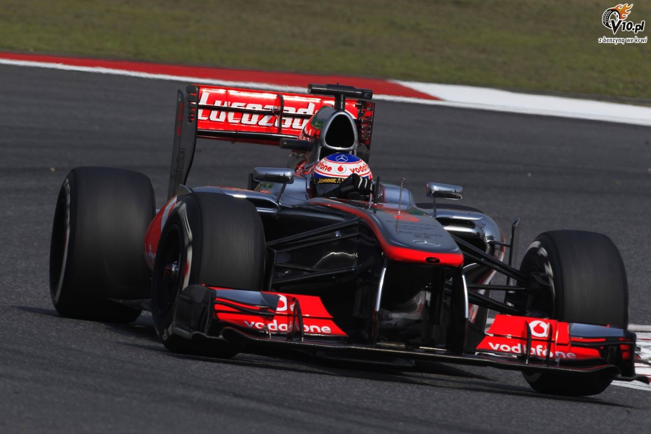 GP Chin - wycig: Alonso nie da szans rywalom
