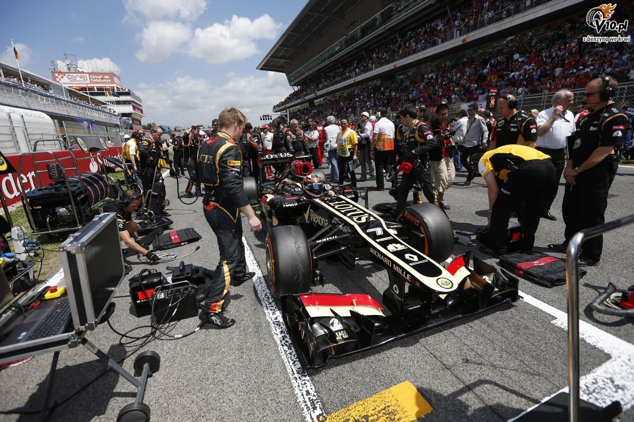 Nowe opony Pirelli zwiksz szanse na mistrzostwo Raikkonena i Alonso?