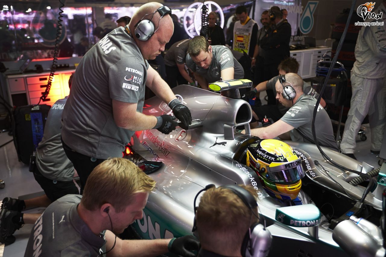 Hamilton: Mistrzostwo nie jest niemoliwe