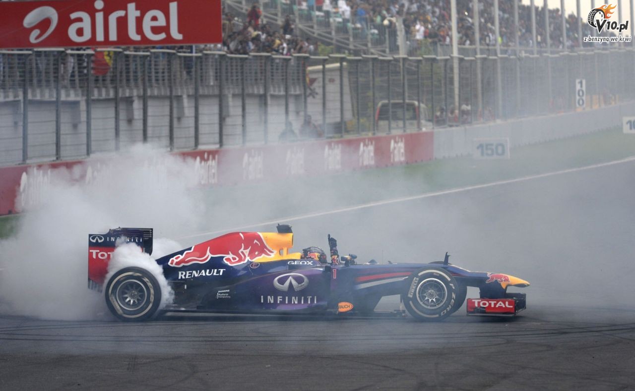 Newey: Ferrari i Lotus mieli szczcie do tegorocznych opon Pirelli