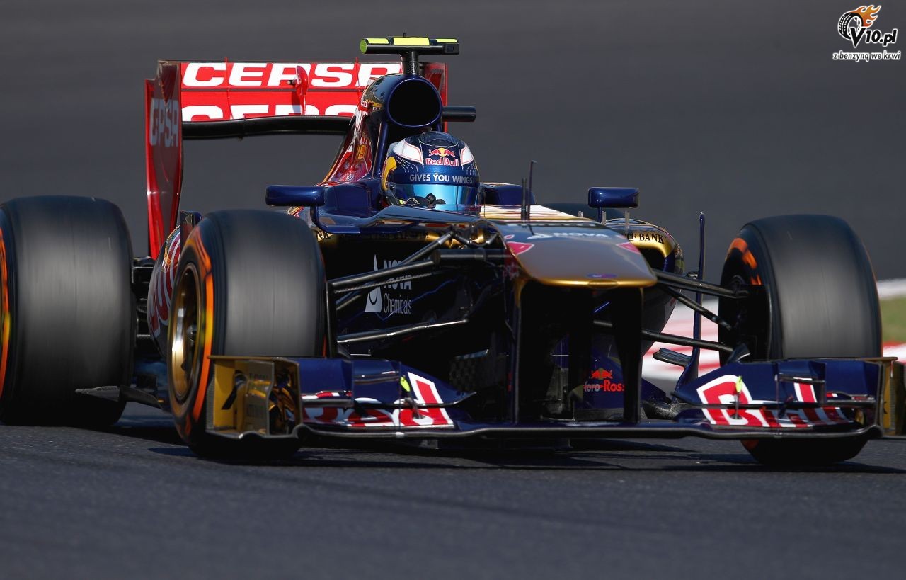 GP Japonii - wycig: Red Bulle nie day si Grosjeanowi. Vettel przed Webberem