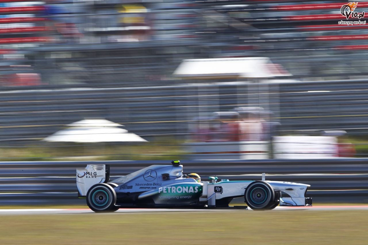 Hamilton bdzie atakowa Vettela. Wci wierzy w zwycistwo