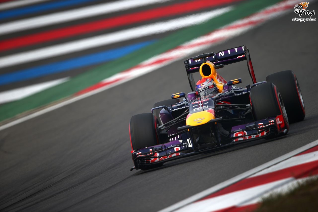 Vettel nie pieszy si z zaklepaniem czwartego tytuu