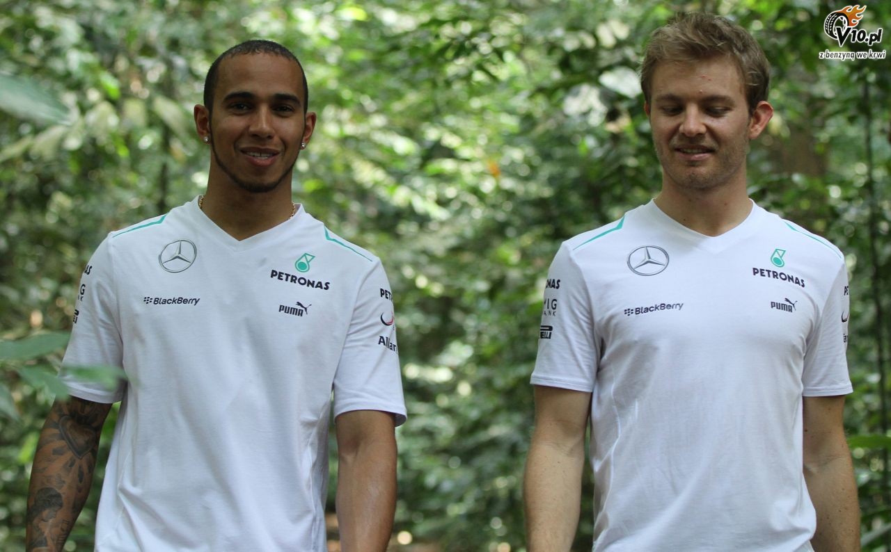 Rosberg zyska mocniejsz pozycj w Mercedesie po odejciu Schumachera