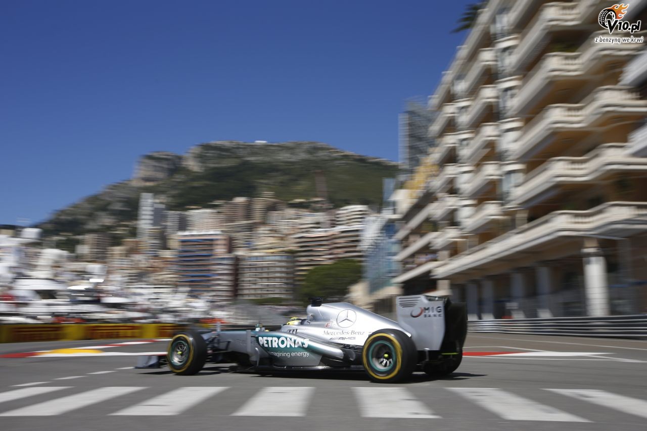 Rosberg zachwycony progresem Mercedesa, ale nie myli o tytule
