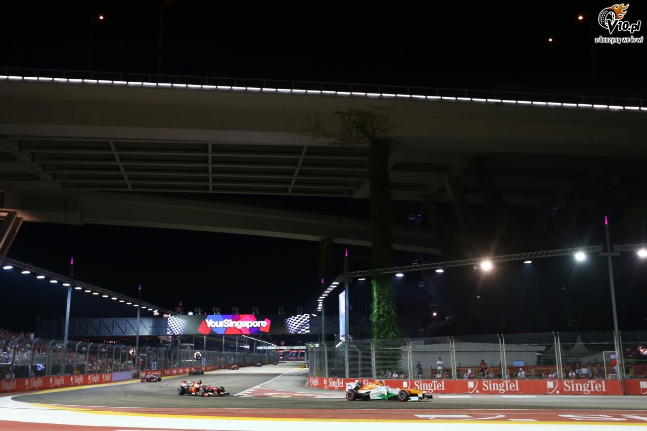 GP Singapuru 2013 - wycig