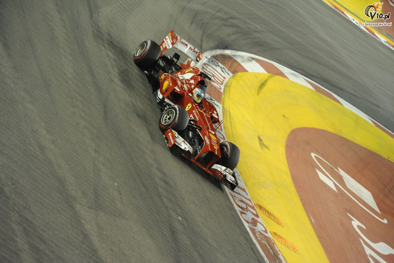 GP Singapuru 2013 - wycig