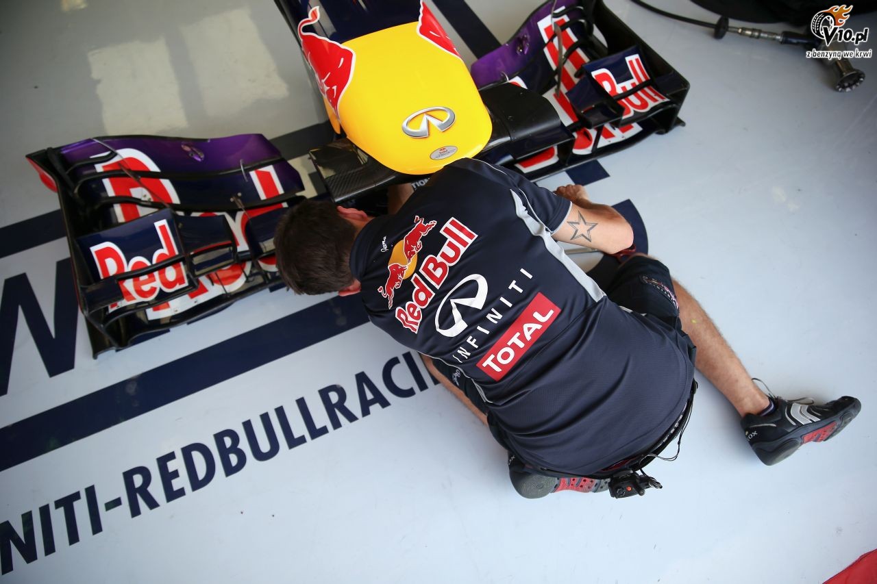 Webber rozjuszony szwankujcym Red Bullem. 