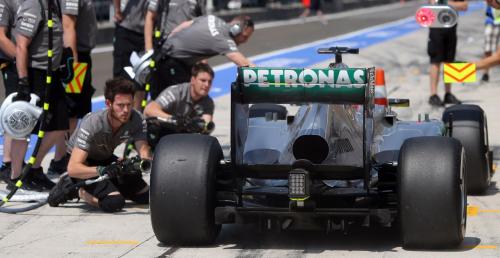 Pirelli planuje szersze tylne opony na sezon 2014