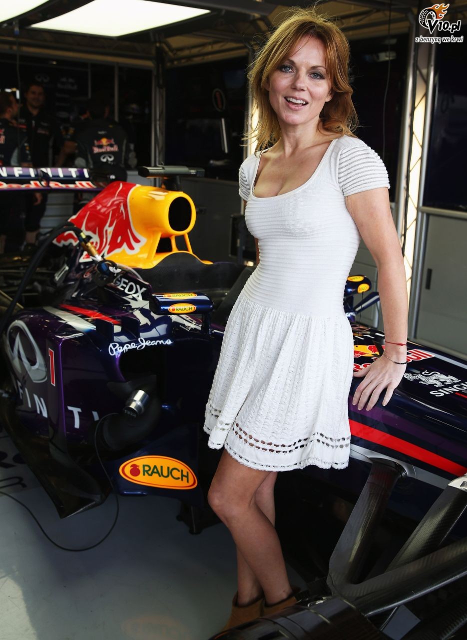 Grid Girls - czerwiec 2013