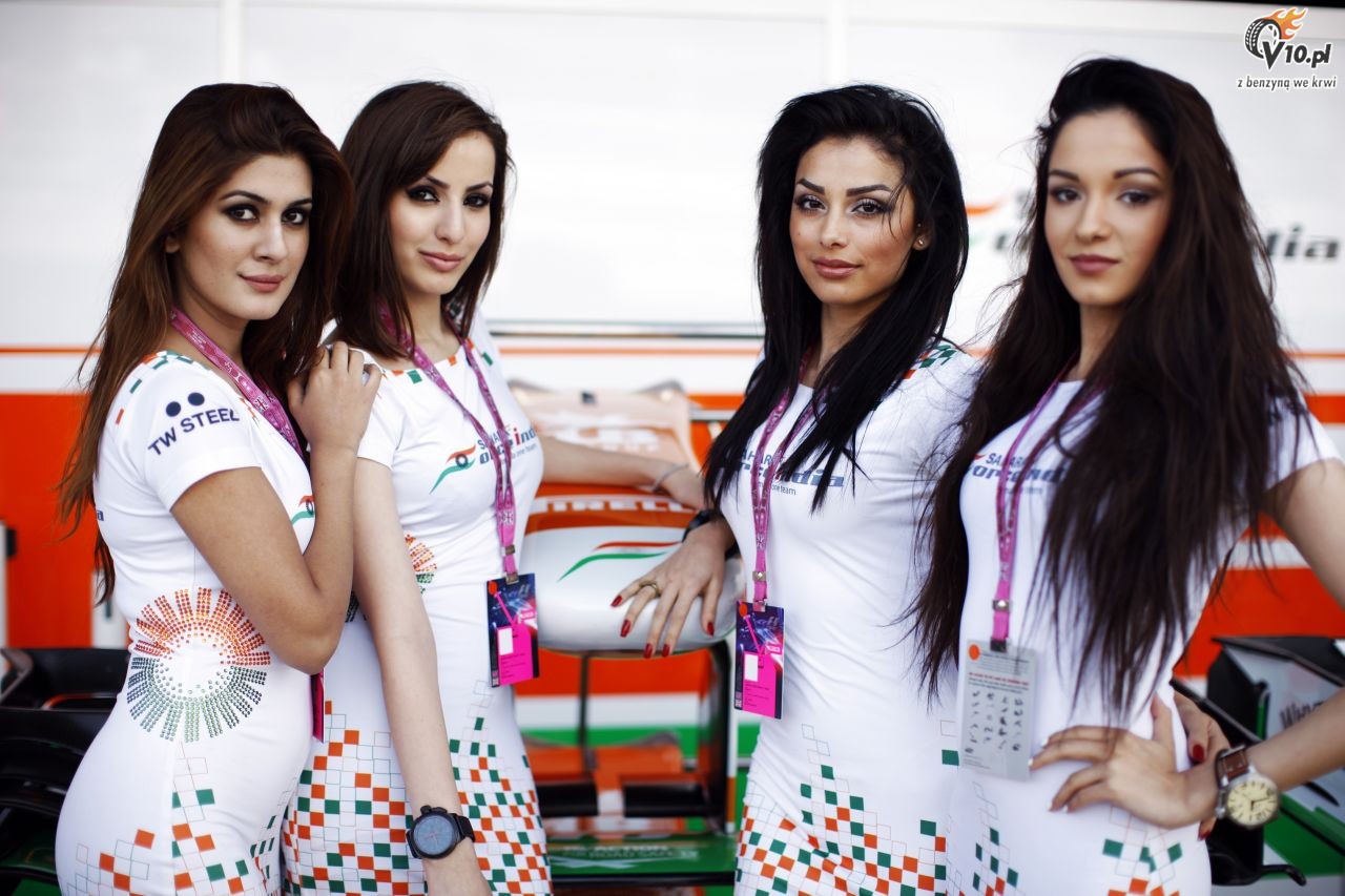 Grid Girls - czerwiec 2013