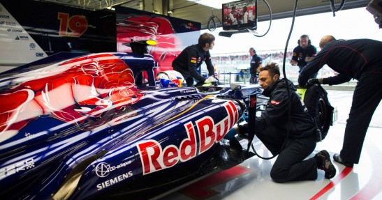 GP Wielkiej Brytanii 2013 - piątkowe treningi