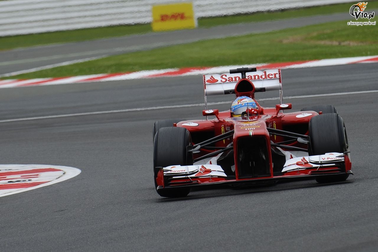 Vettel oszoomiony fenomenalnym okreniem Hamiltona