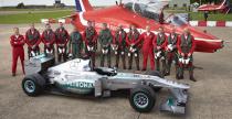 Lewis Hamilton - lot myliwcem RAF