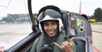 Video: Hamilton lata myliwcem RAF