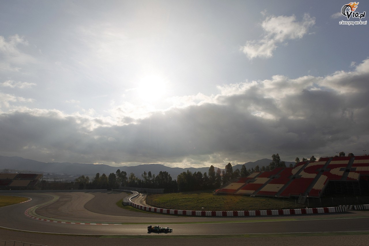 I Testy F1 w Barcelonie 2013 - dzie pierwszy