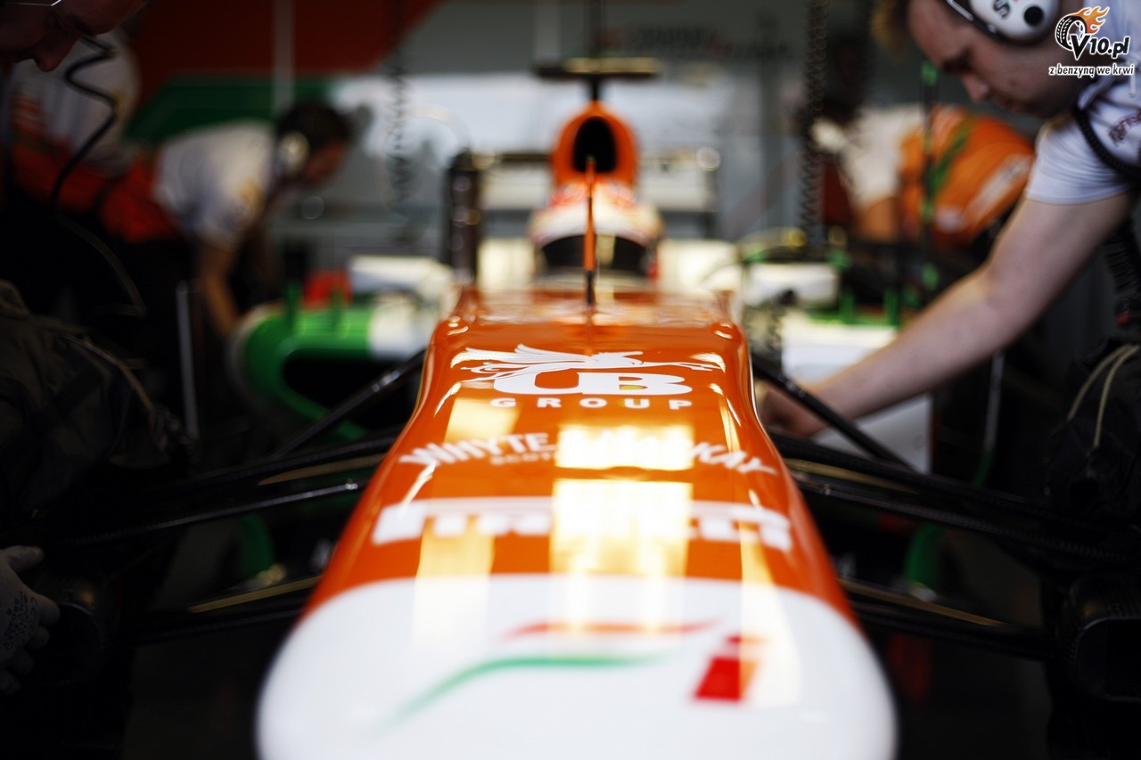 I Testy F1 w Barcelonie 2013 - dzie pierwszy